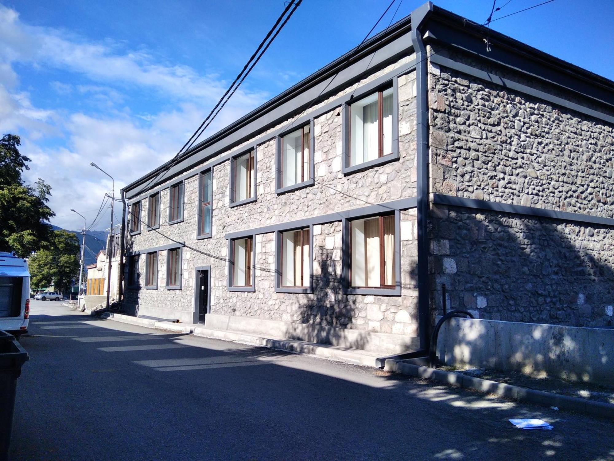 Aia Kazbegi Stepantsminda Exterior foto