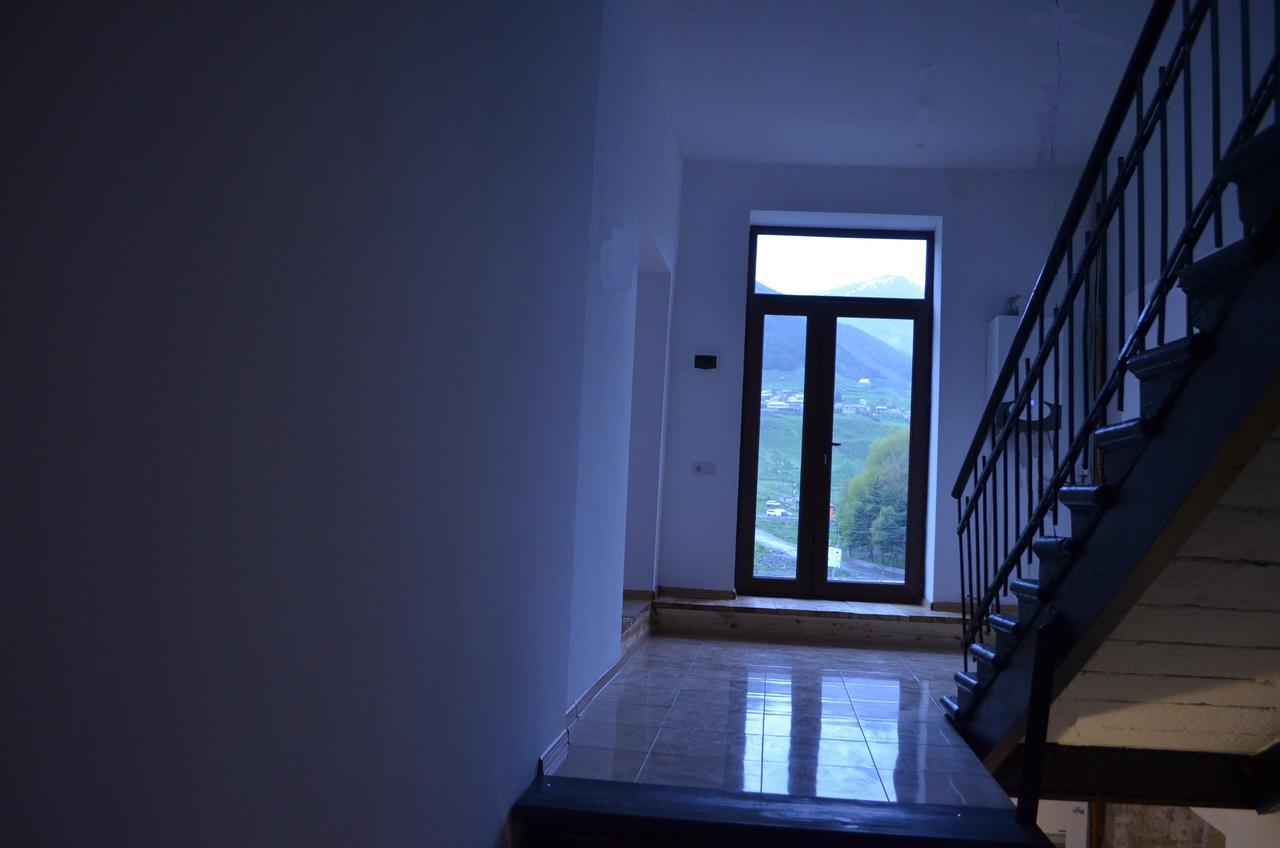 Aia Kazbegi Stepantsminda Exterior foto